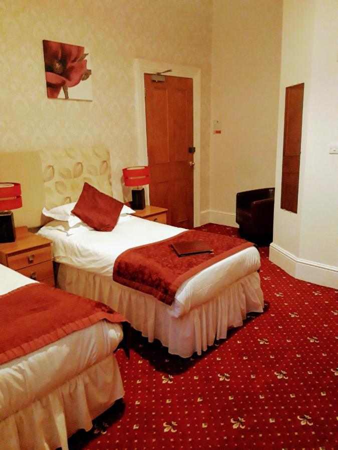 The Berkeley Guesthouse 伊斯特布恩 外观 照片